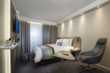 2023 - Holiday Inn - Chambre grise