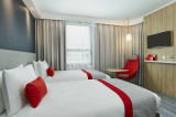 2023 -Holiday Inn - lit