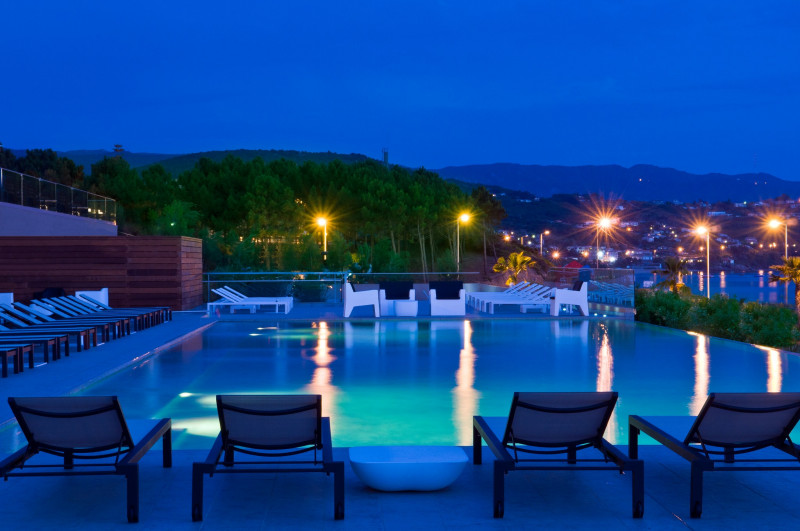 2023 - Radisson - piscine vue nuit