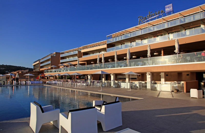 2023 - Radisson - façade hôtel 
