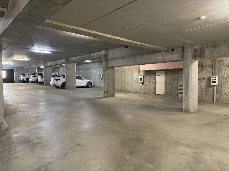 2024- Ibis styles - parking