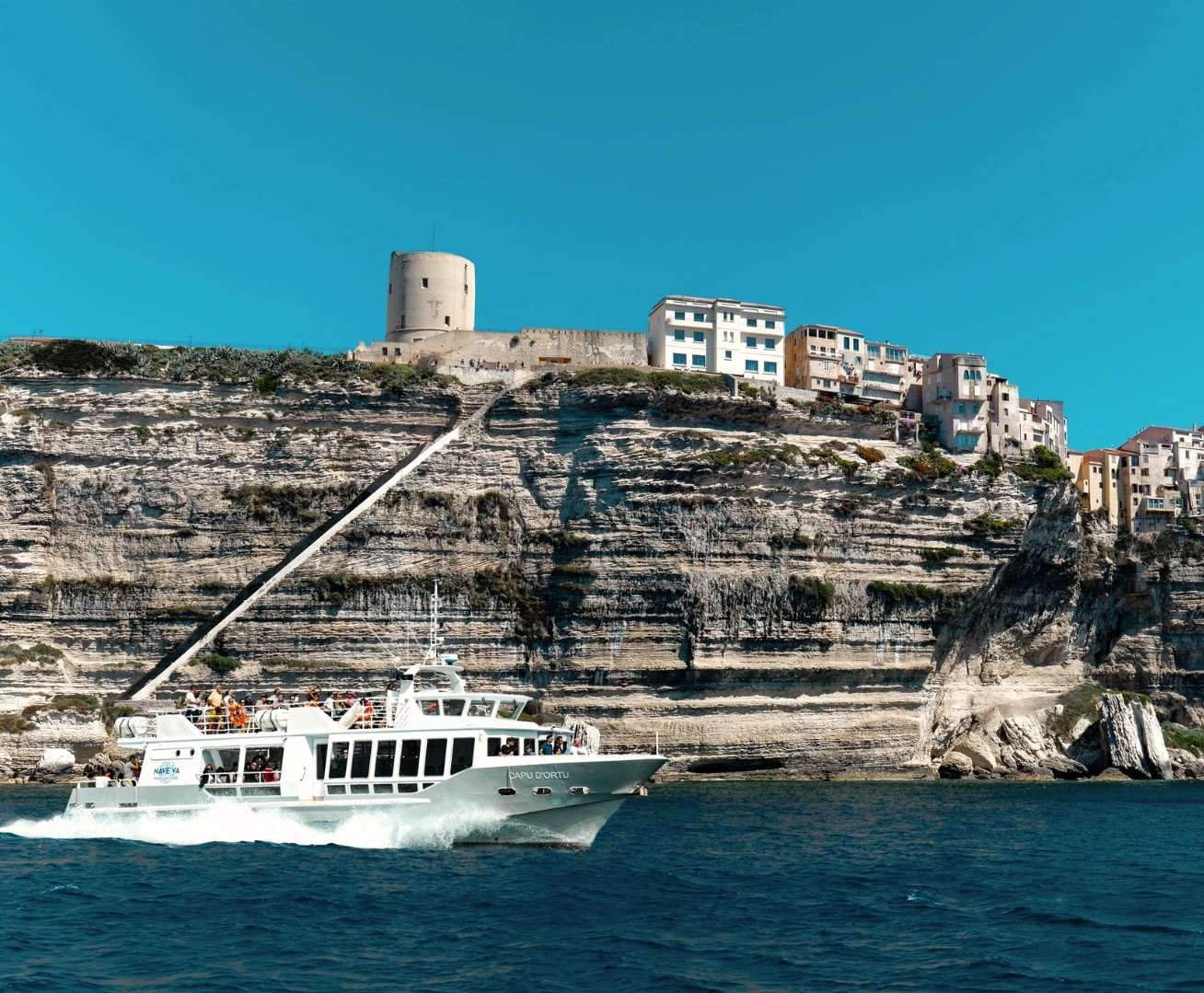 nave-va-bonif-8323 nave-va-bonif-8323