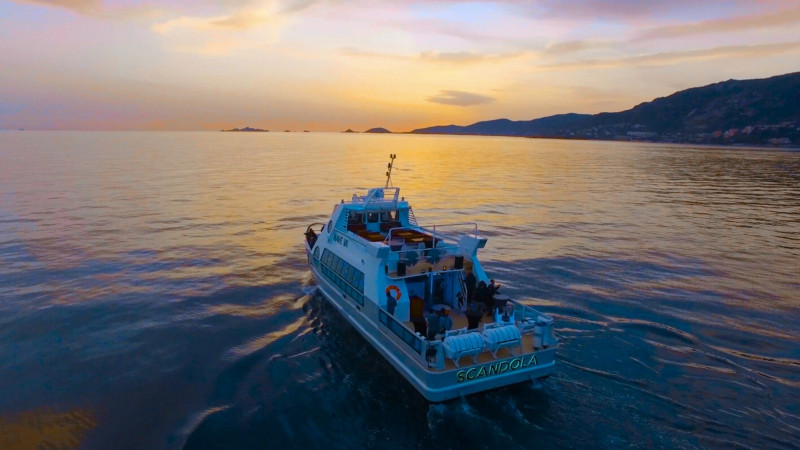 nave-va-scandola-sunset-8328 nave-va-scandola-sunset-8328