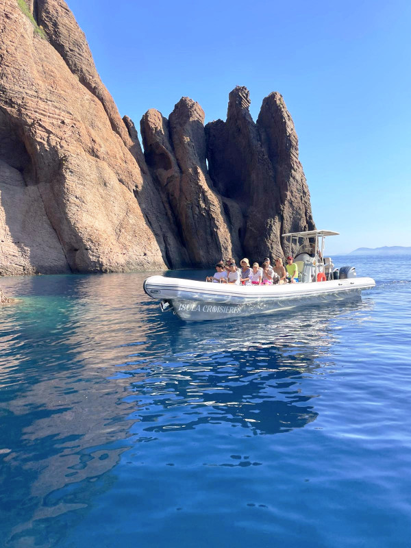visuel-excursions-semi-rigide-grand-tour-et-petit-tour-8729 visuel-excursions-semi-rigide-grand-tour-et-petit-tour-8729